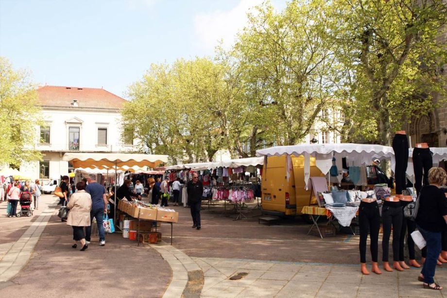 MArché de la ville de Feurs